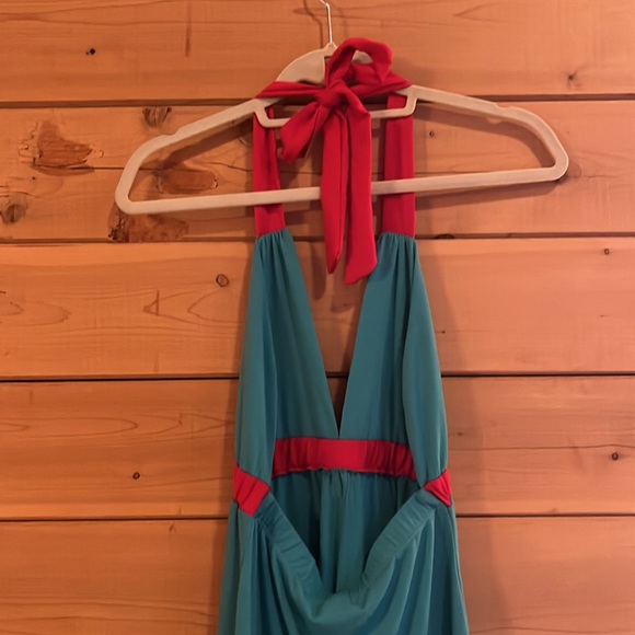 San Lornenzo Halter Cover Up - Picture 4 of 10